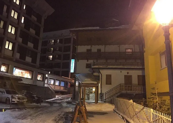 Chateau Des Dames Breuil-Cervinia